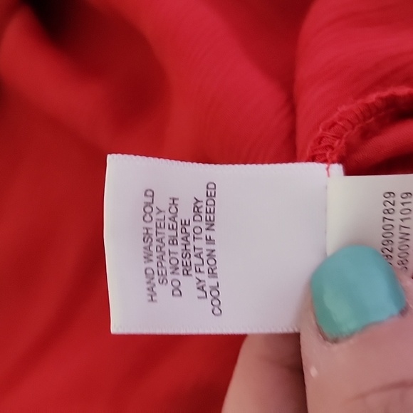 World unity cold shoulder flowing bell sleeve red gauze  top plus size 0 - Picture 6 of 10